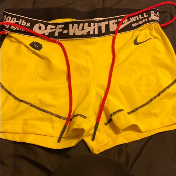 Nike Pro Shorts - Picture 2 of 3